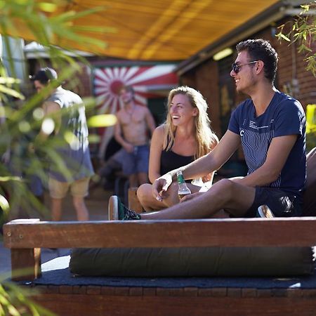Old Fire Station Backpackers Hostel Perth Buitenkant foto