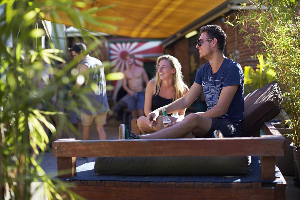 Old Fire Station Backpackers Hostel Perth Buitenkant foto